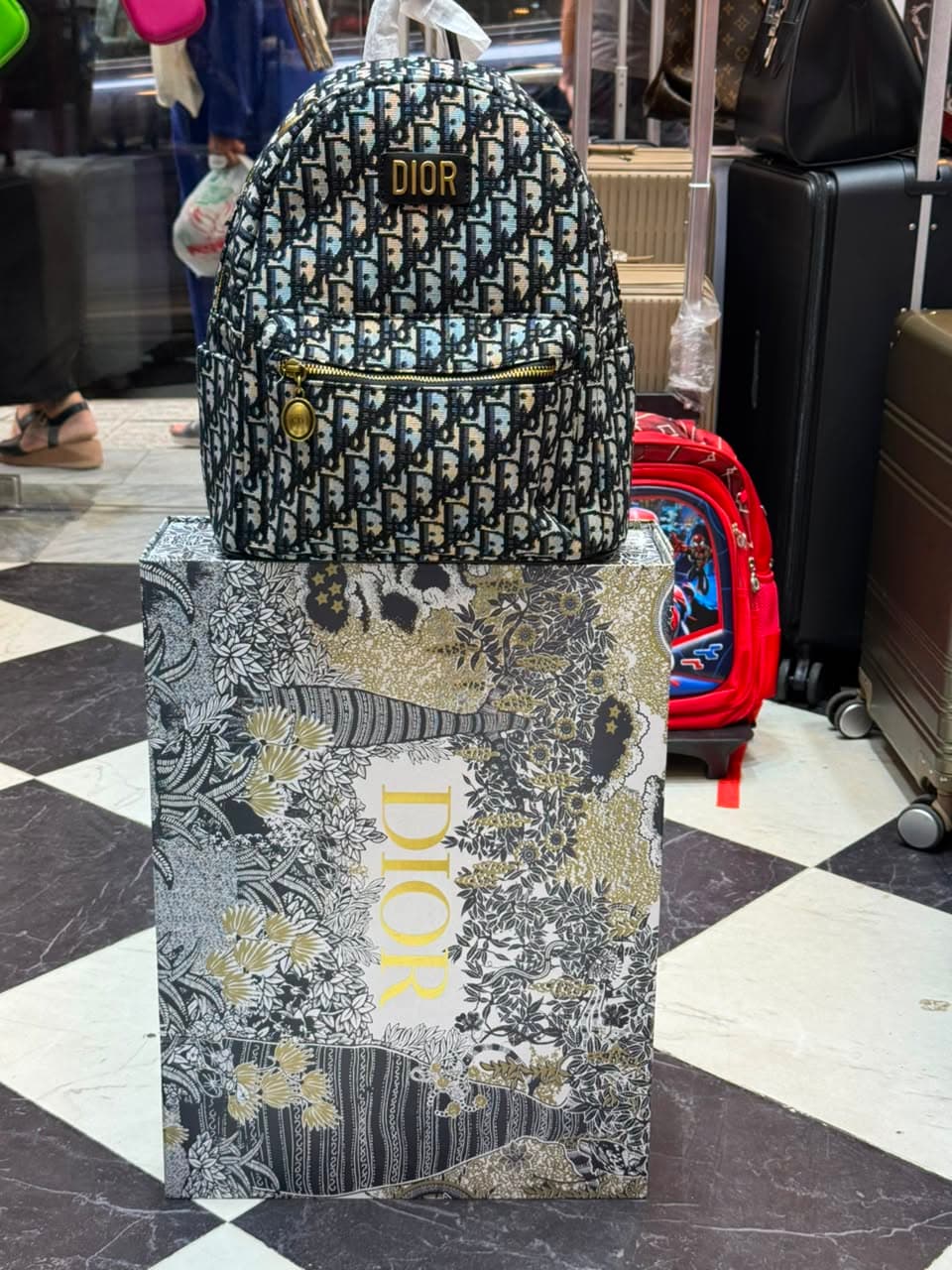 Kader LV Piece 04